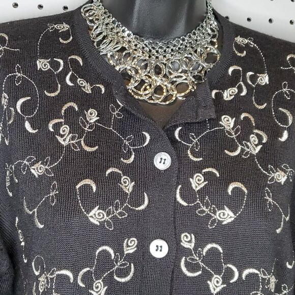 Pendleton Black & Silver Embroidered Roses Lightweight Cardigan Sweater, Sz M - Picture 2 of 6